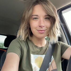 Meet your Posher, Megan